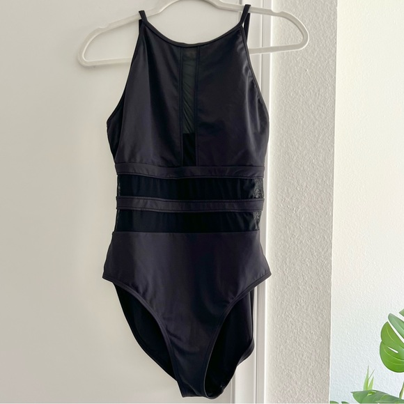SALE! $12! La Blanca One Piece Black Swimsuit Swimwear Sheer Swim Resortwear - Picture 2 of 8